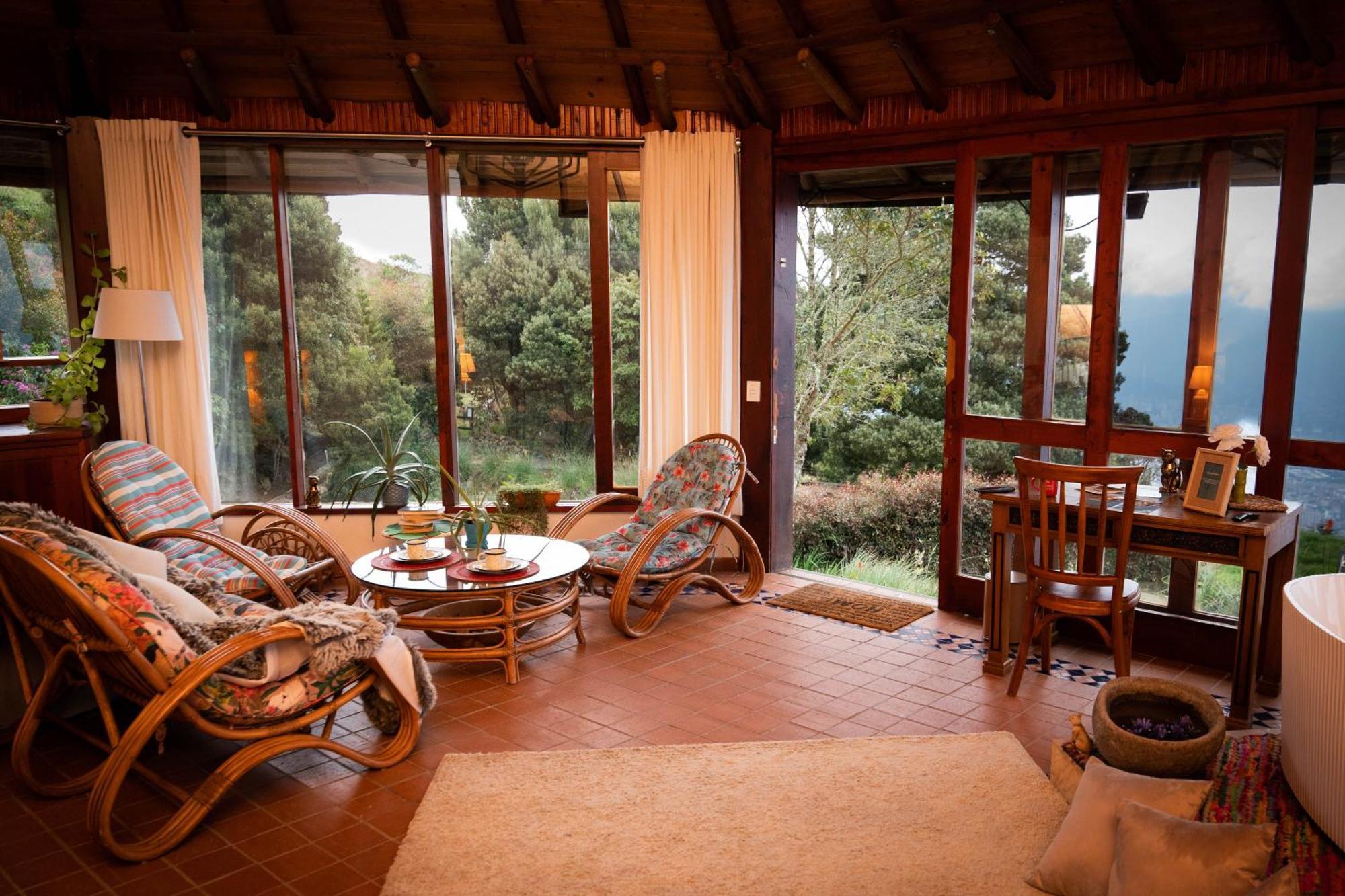 Chalet Lasnubes Ecolodgenubes *